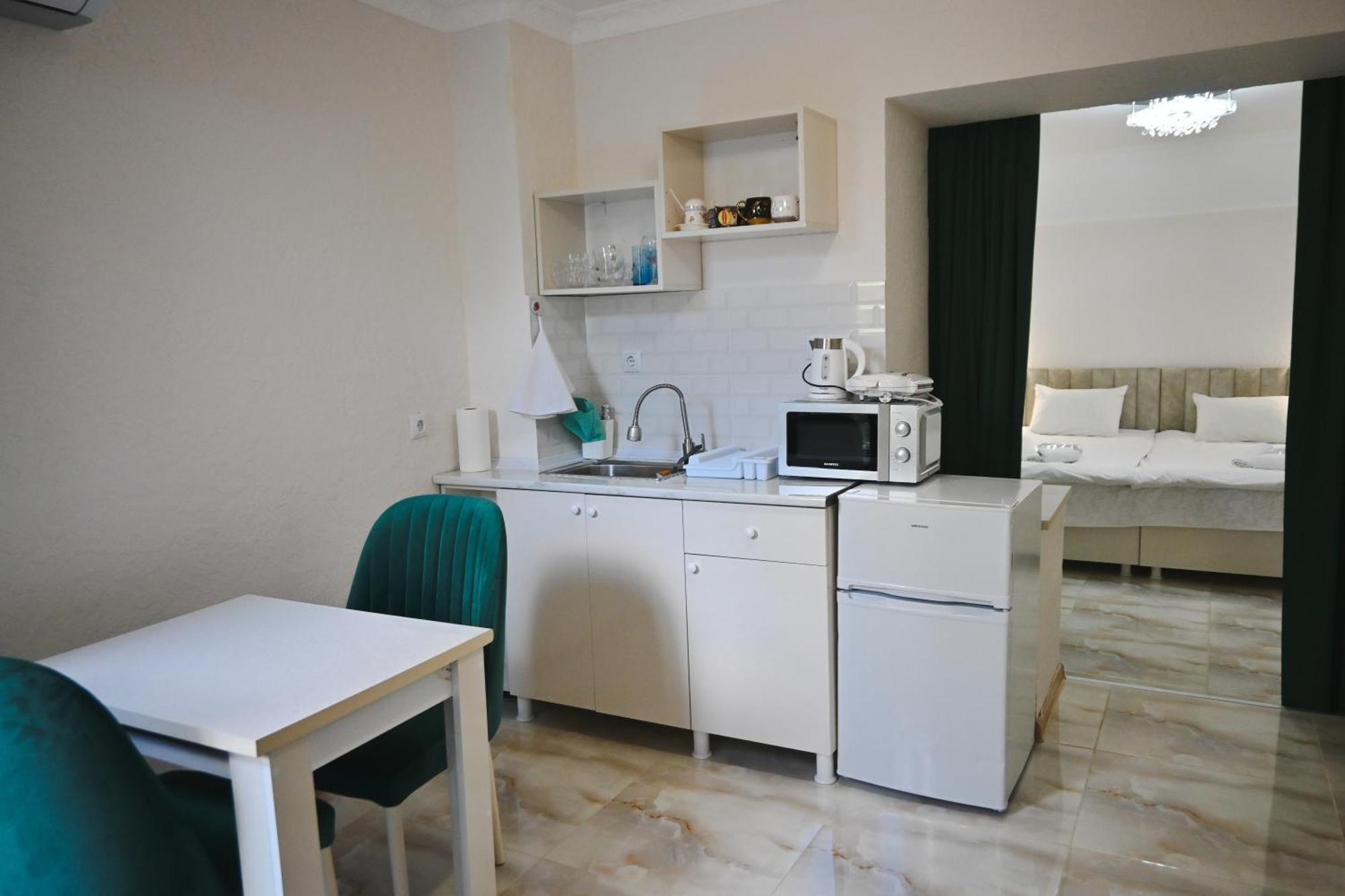 Jerusalem Merkaz Hotel คูทายสิ ภายนอก รูปภาพ