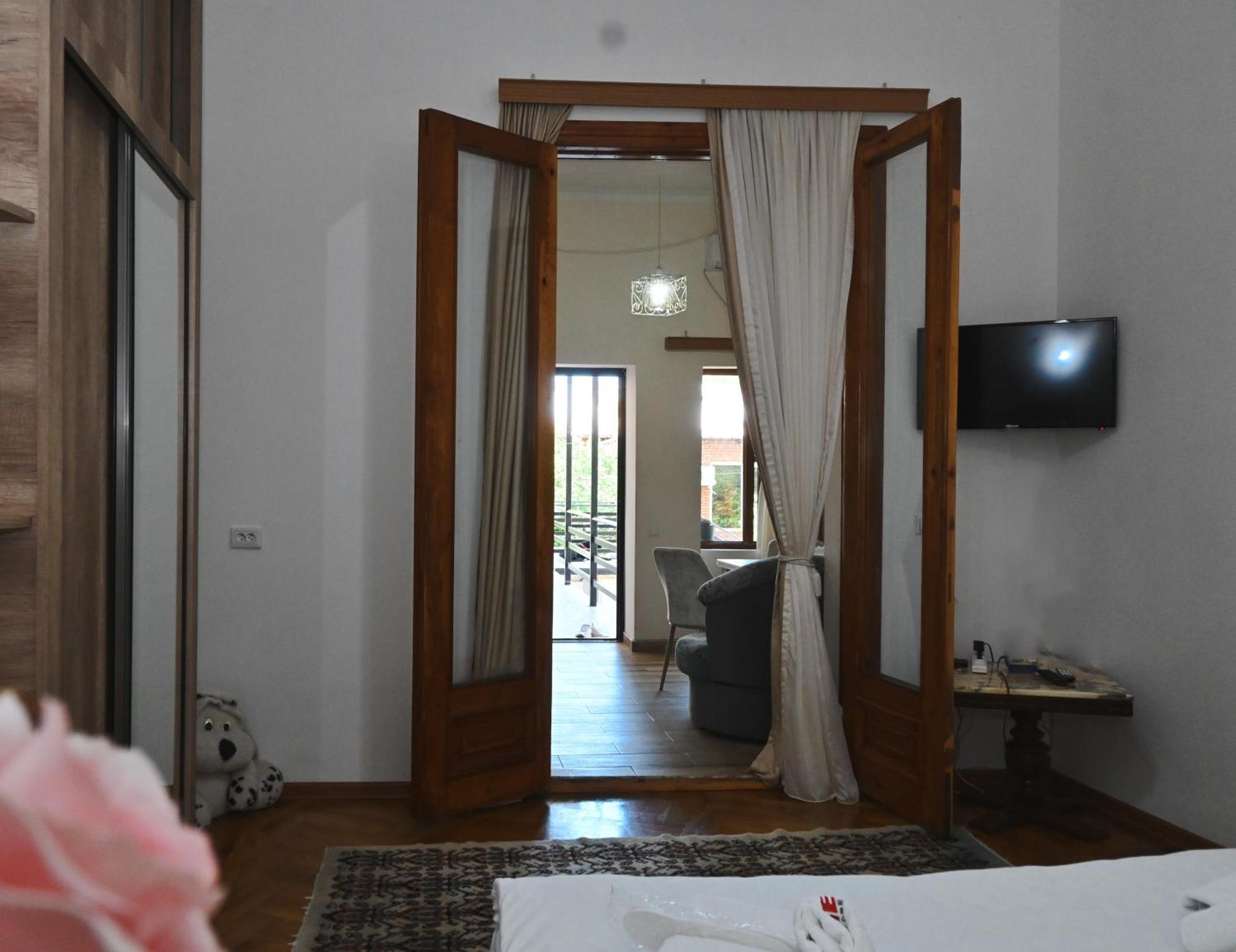 Jerusalem Merkaz Hotel คูทายสิ ภายนอก รูปภาพ