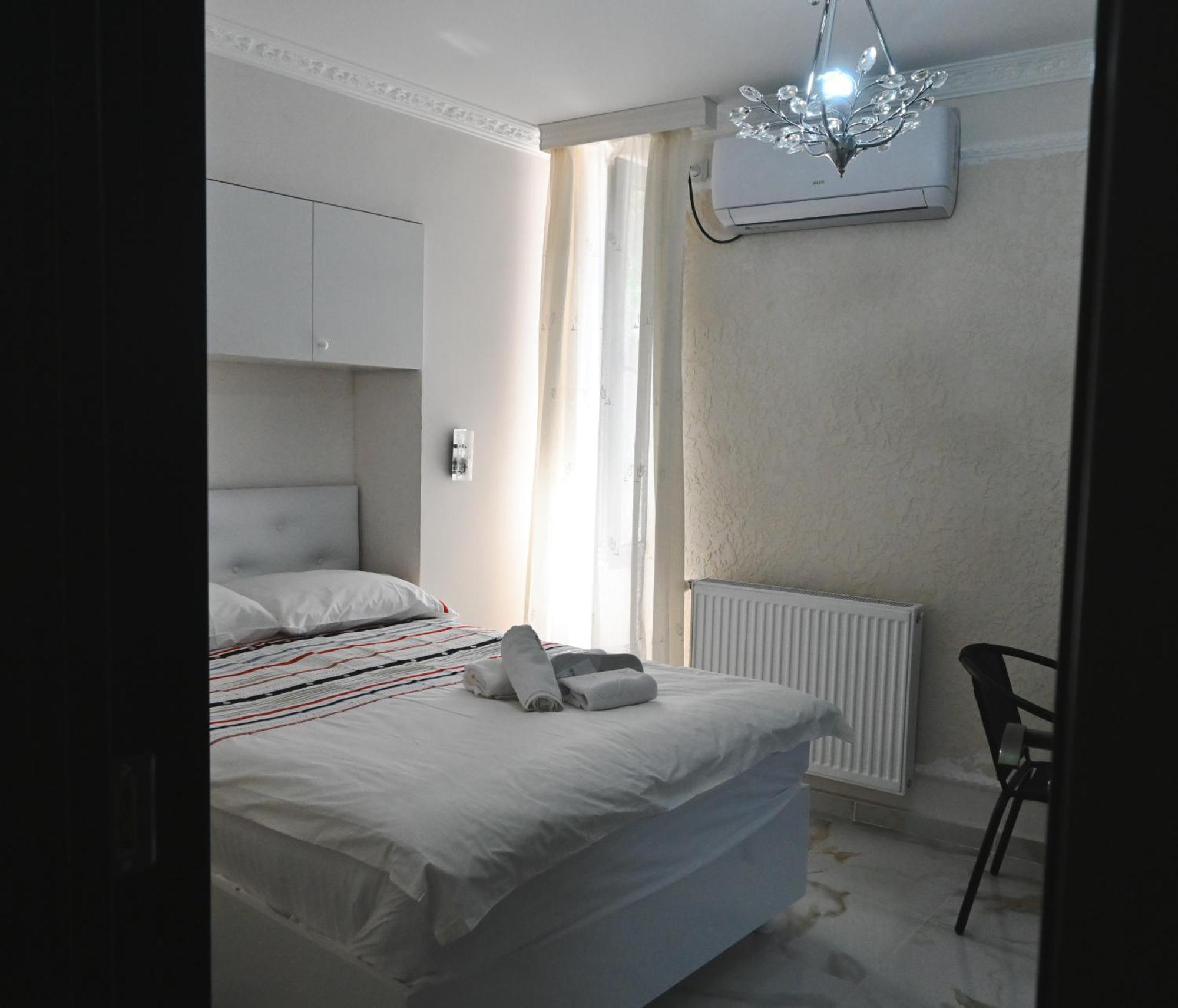 Jerusalem Merkaz Hotel คูทายสิ ภายนอก รูปภาพ