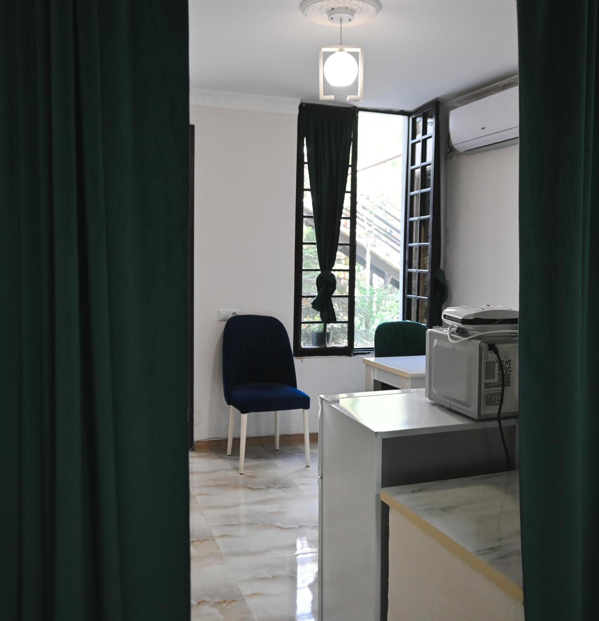 Jerusalem Merkaz Hotel คูทายสิ ภายนอก รูปภาพ